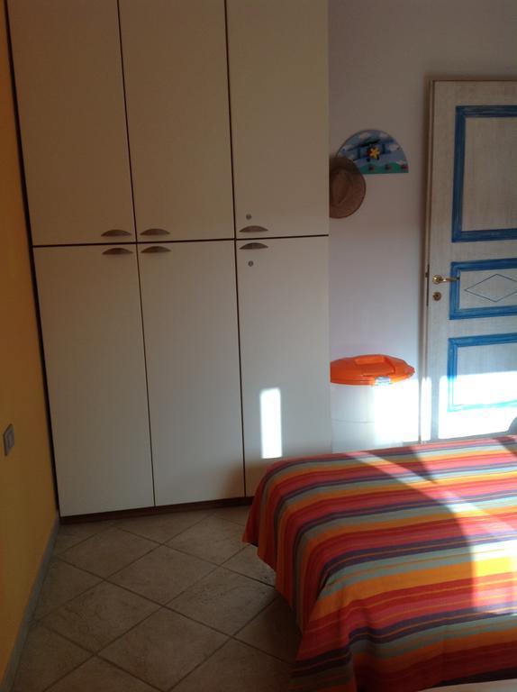 Hotel Gli Ulivi オロゼーイ エクステリア 写真