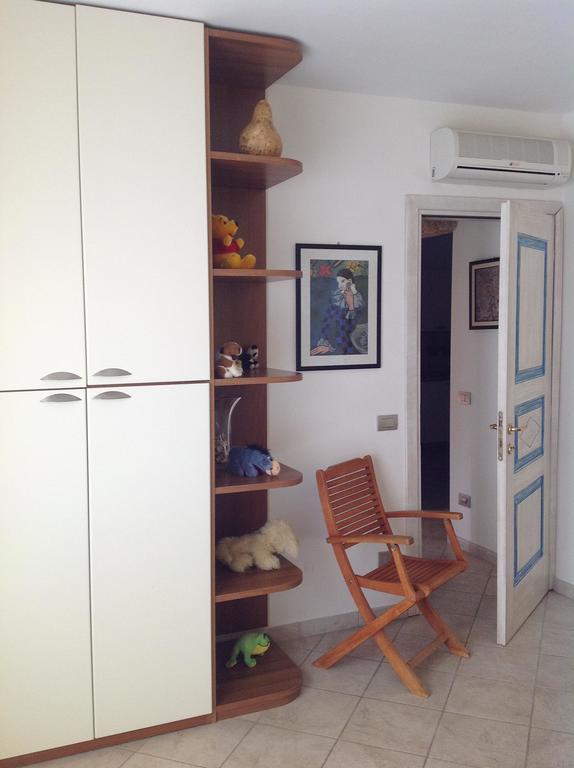 Hotel Gli Ulivi オロゼーイ エクステリア 写真